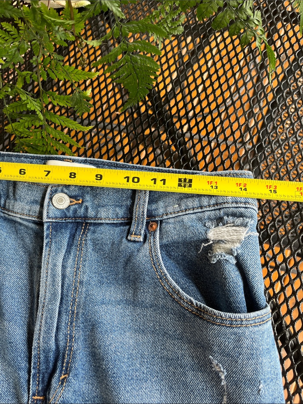 Abercrombie & Fitch Ultra High Rise 90s Straight Jean Size 6/28 - Picture 7 of 10